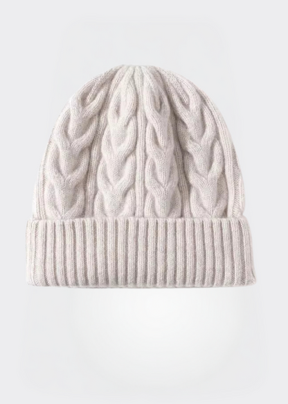 Carina – Cable Knit Cap