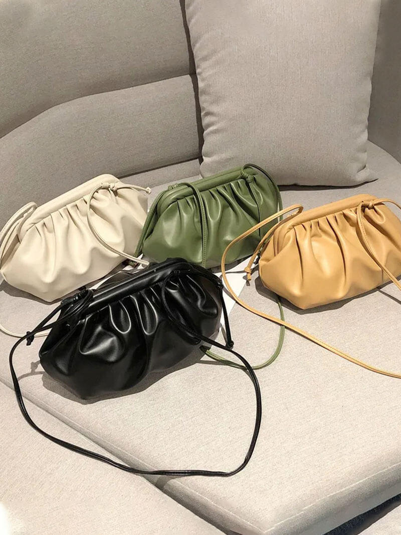 Naya – Leather Crossbody Pouch