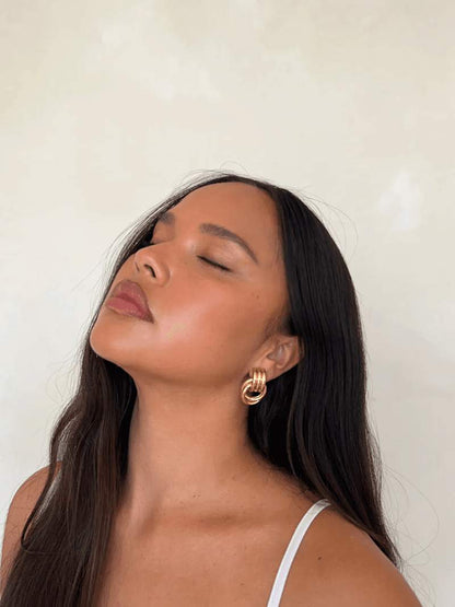 Aria – Everyday Knot Earrings