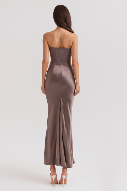 Luna – Strapless Elegant Maxi Dress
