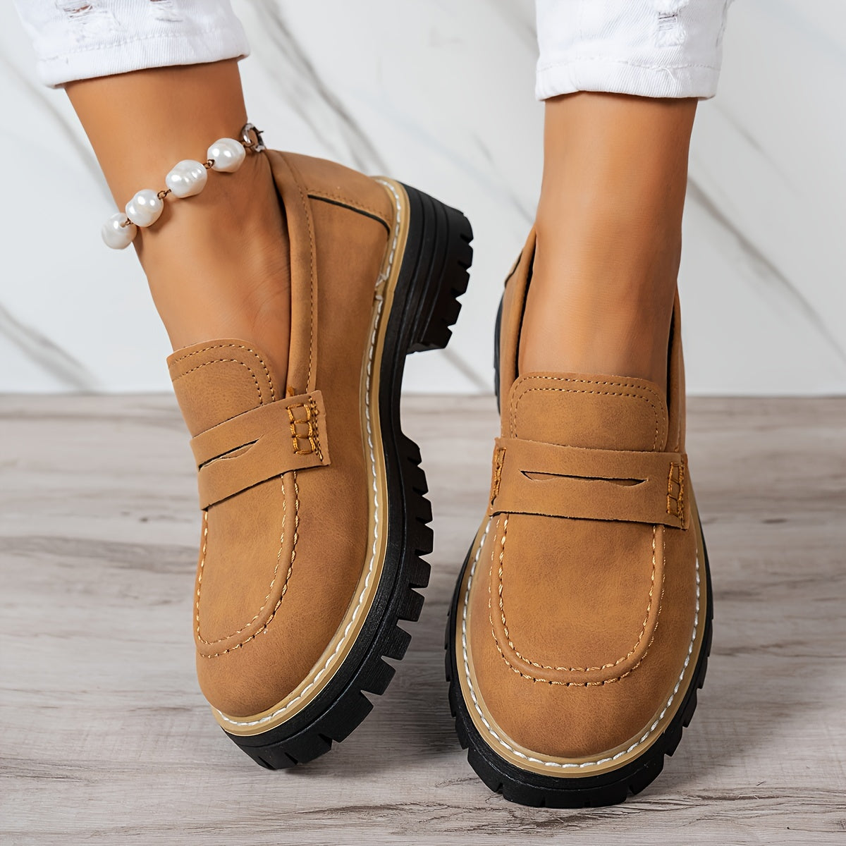 Alara – Slip-On Loafers
