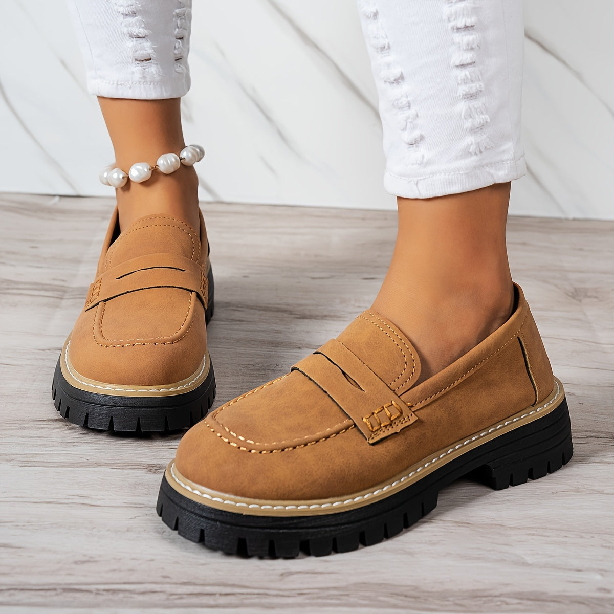 Alara – Slip-On Loafers
