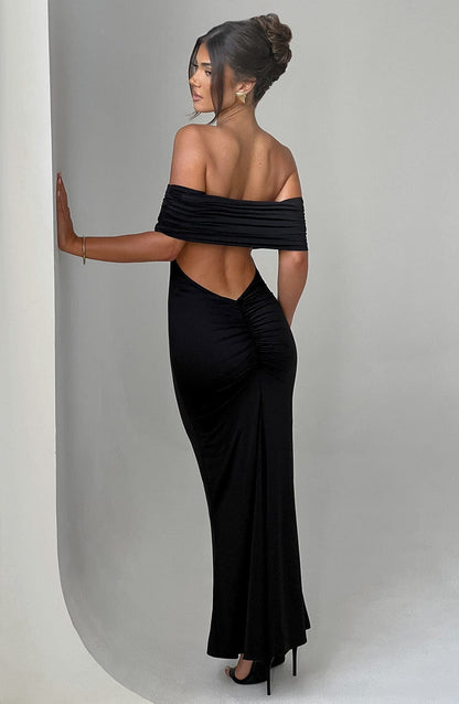 Sage – Elegant Backless Maxi Dress