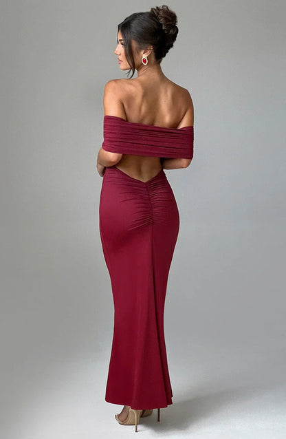 Sage – Elegant Backless Maxi Dress