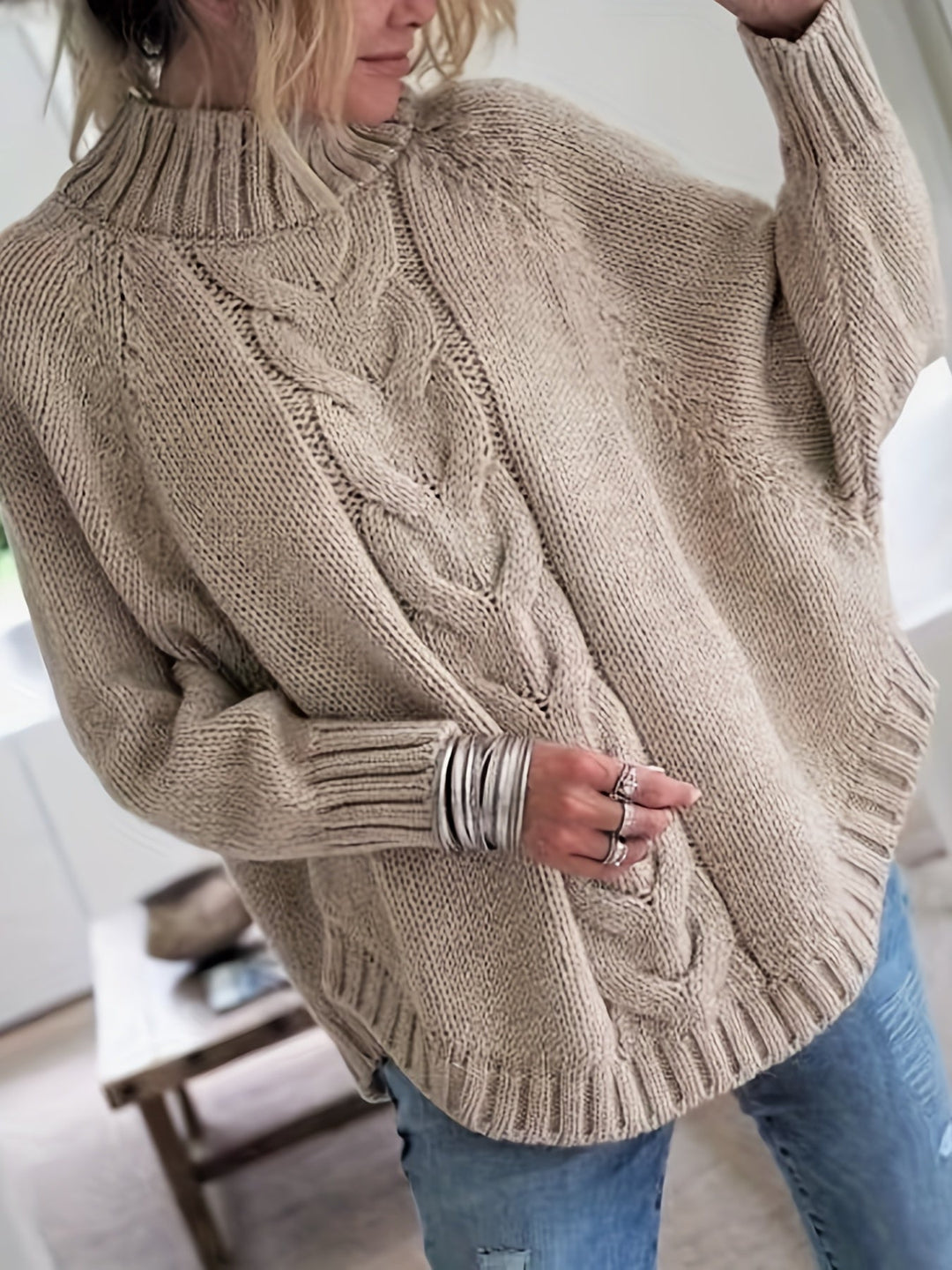 Winifred – Elegant Cozy Sweater