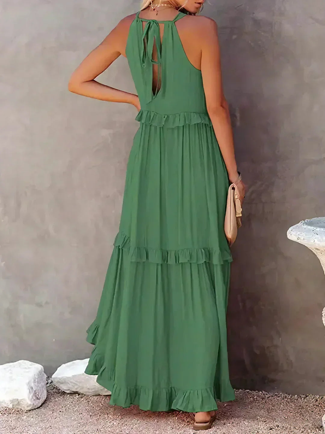 Lila – Halterneck Maxi Dress