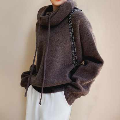 Kaia – Oversized Knit Hoodie