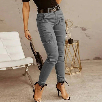 Uma – High-Waisted Cargo Jeans