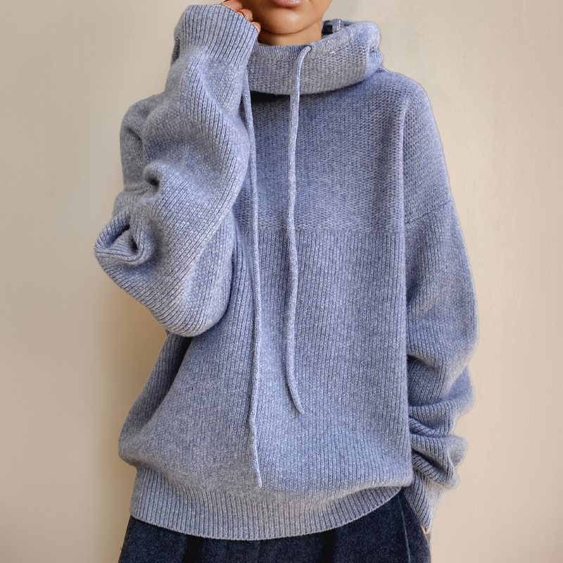 Kaia – Oversized Knit Hoodie