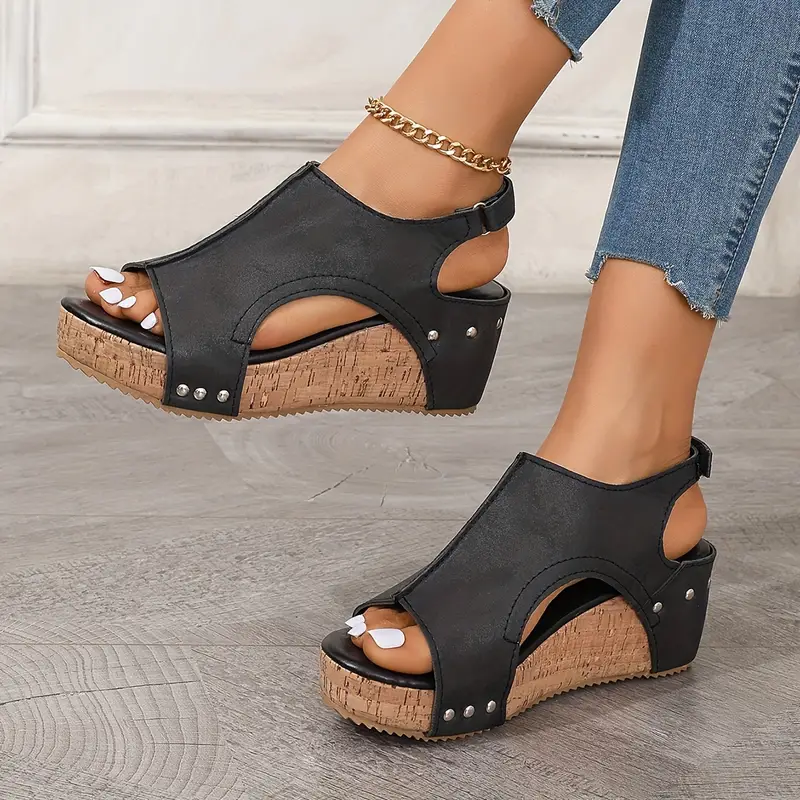 Helene – Adjustable Strap Sandals
