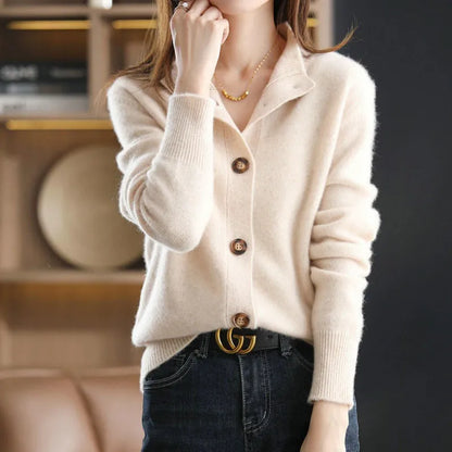 Hazel – Relaxed Cozy Cardigan