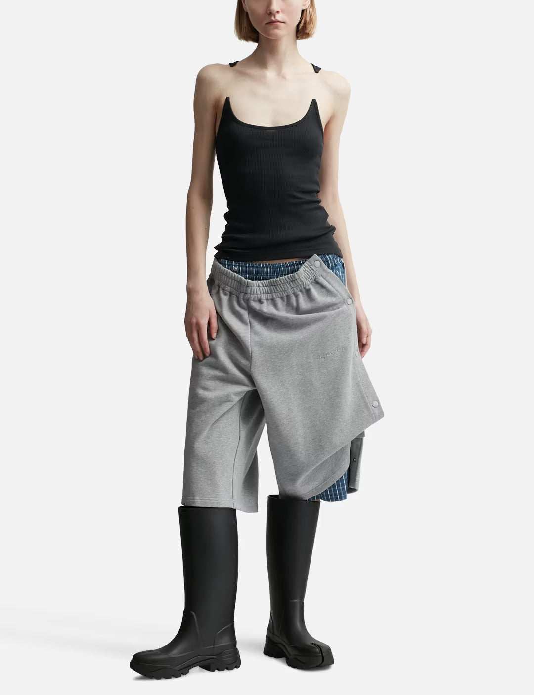 Phoebe – Invisible Strap Ribbed Tank Top