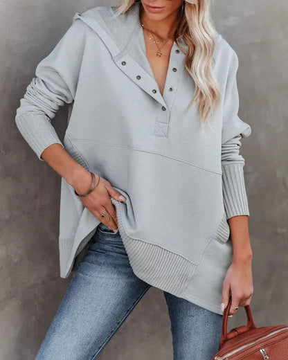 Belle – Relaxed Hooded Sweater