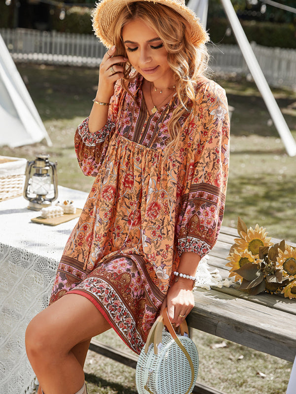 Yelina – Bohemian Floral Print Mini Dress