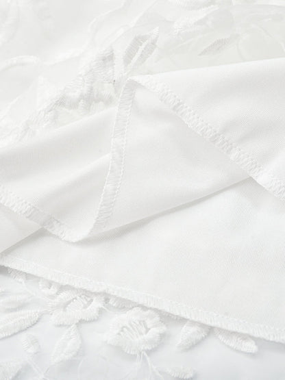 Gracie – Floral V-Neck Lace Mini Dress