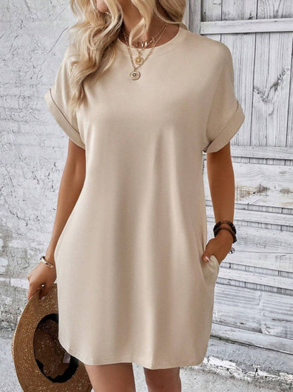 Ava – Elegant Round Neck Mini Dress
