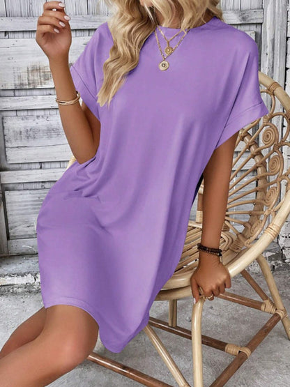 Ava – Elegant Round Neck Mini Dress