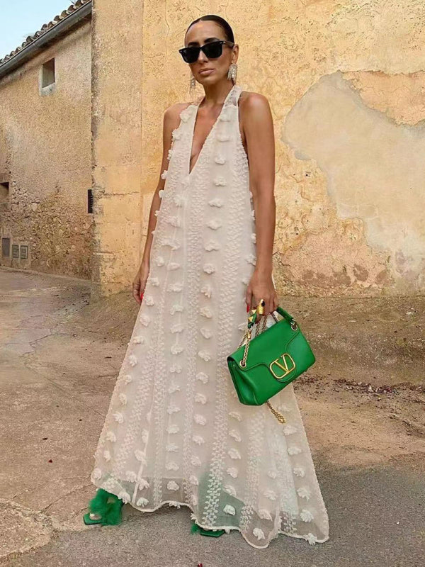 Giselle – Floral Halter Maxi Dress