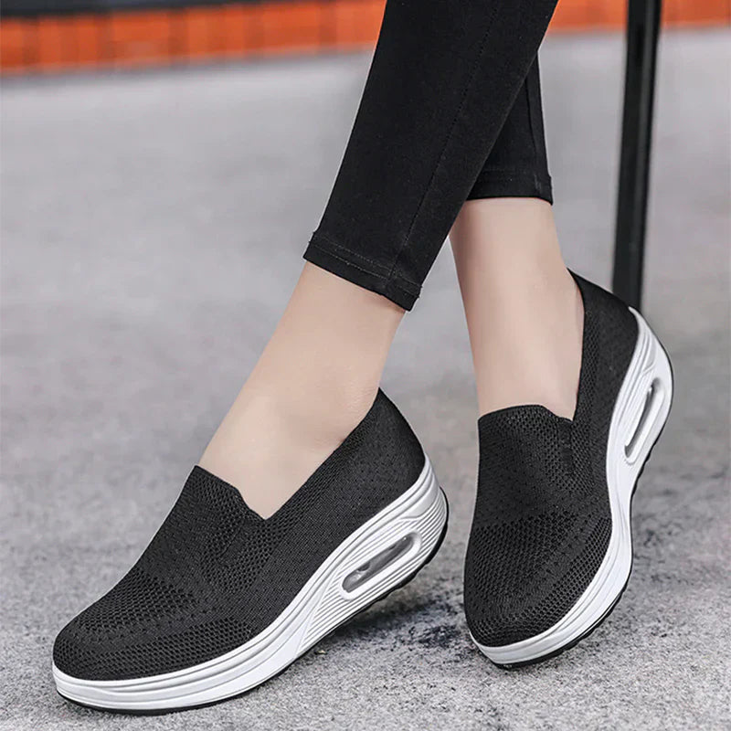 Alina – Comfort Fit Sneakers