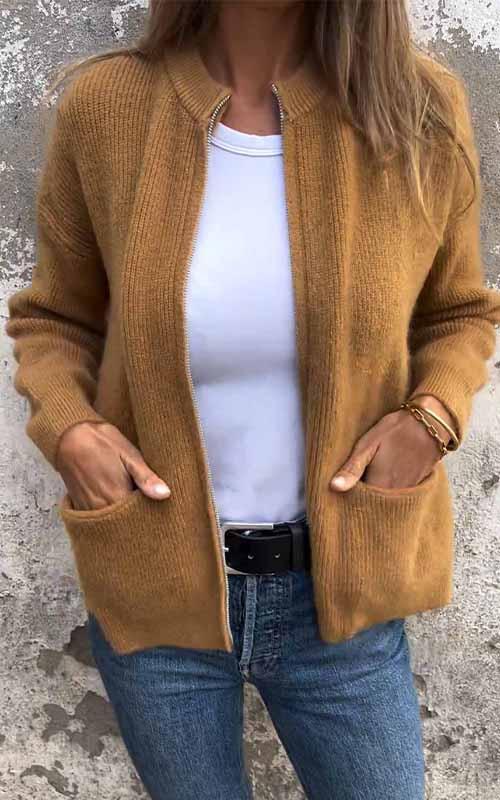 Daria – Vintage Zip-Up Cardigan