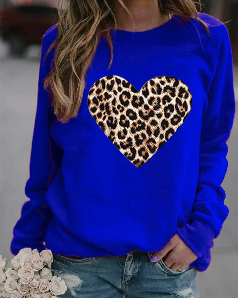 Taryn – Leopard Heart Printed Sweater