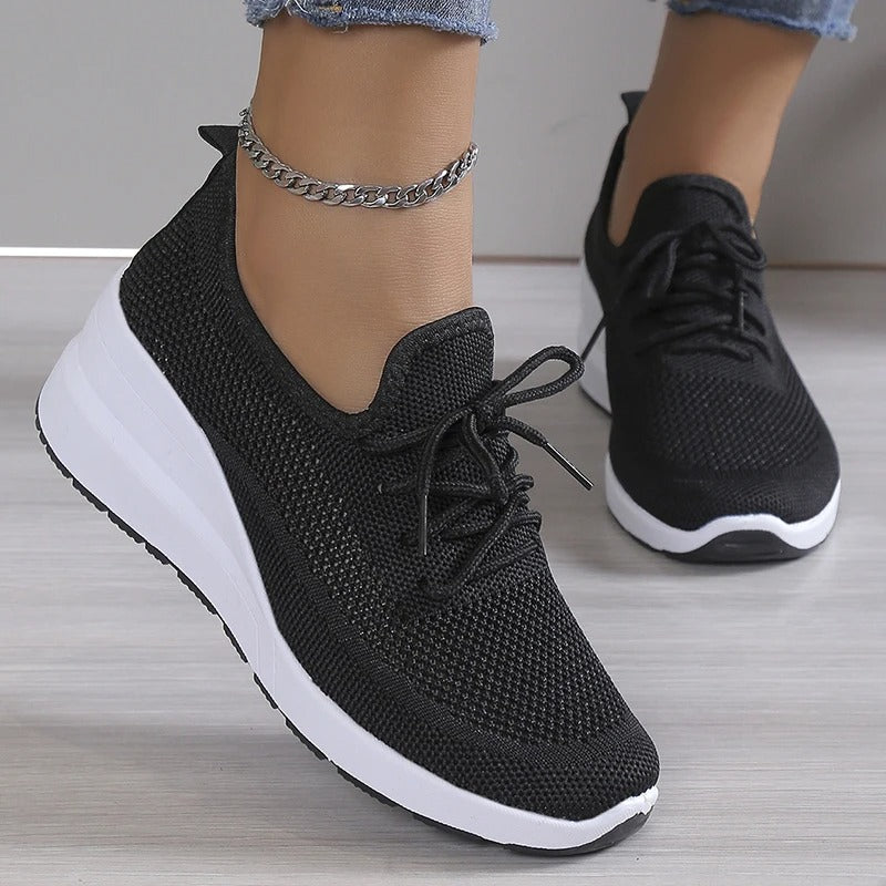 Nora – Women’s Supportive Sneakers