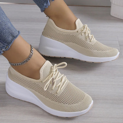 Nora – Women’s Supportive Sneakers