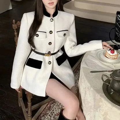 Elle – Elegant Office Blazer