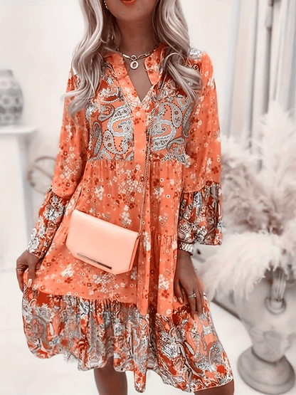 Lola – Floral Sculpt Midi Dress