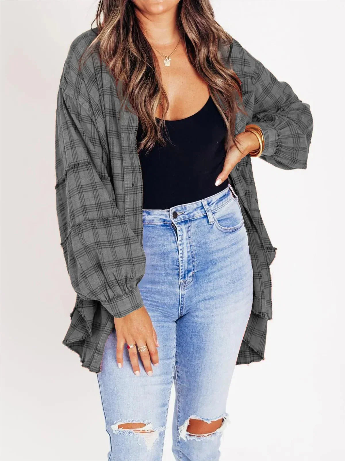 Clara – Oversized Plaid Shirt